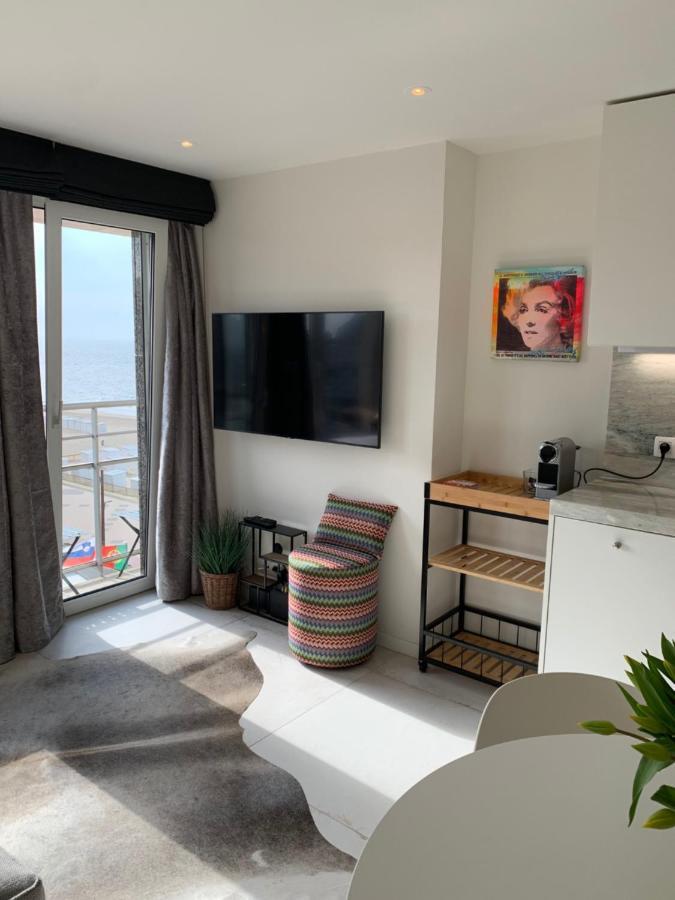 Luxe Studio/Suite Met Zeezicht En Volle Zon Knokke-Heist Eksteriør billede